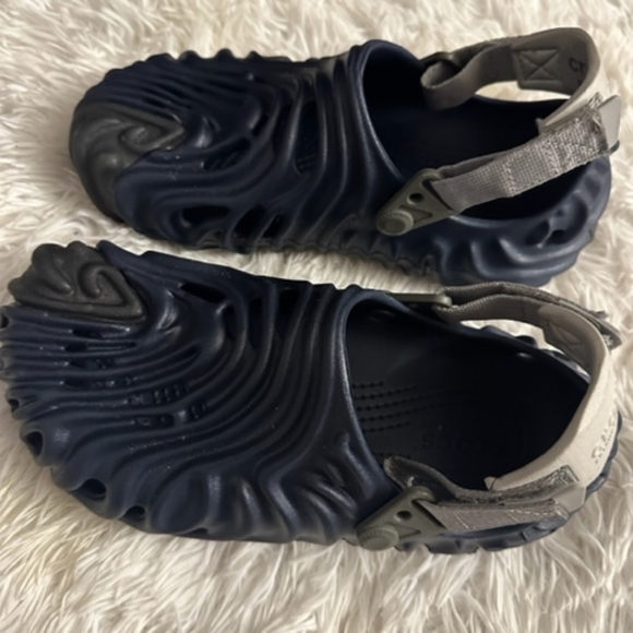 Crocs - Picture 4 of 8